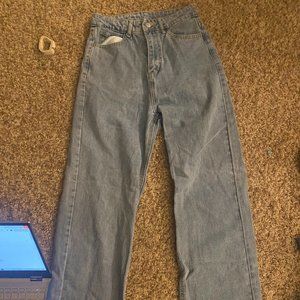 Light Wash Jeans